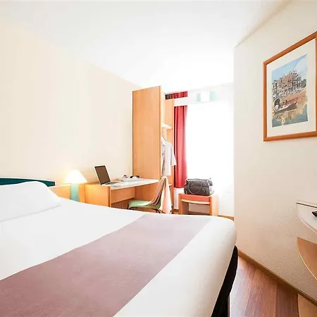 Hotel Ibis Centrum Lovaň