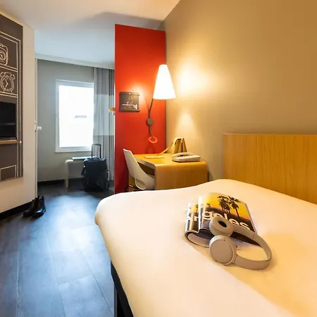 Ibis Centrum 3*