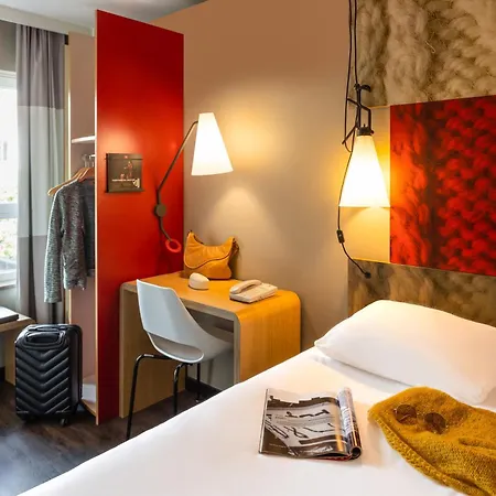 Ibis Centrum Hotel 3*